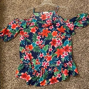 Floral open shoulder blouse